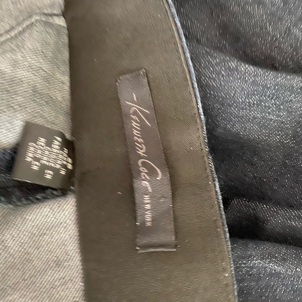 Kenneth Cole Vintage flare jeans - Picture 5 of 5